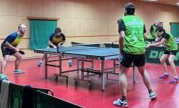 O víkendu pokračovali zápasy stolního tenisu.